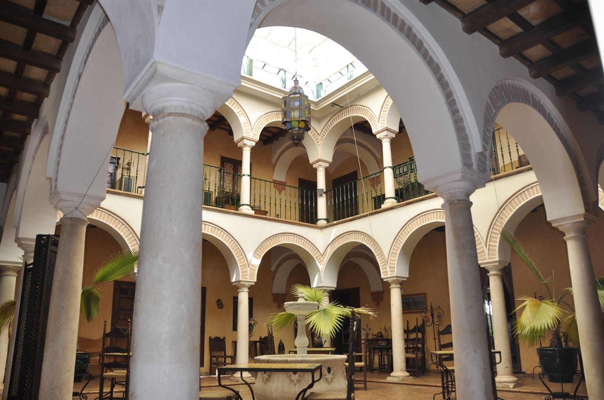 Granados Palacio Boutique Hotel Écija Zewnętrze zdjęcie
