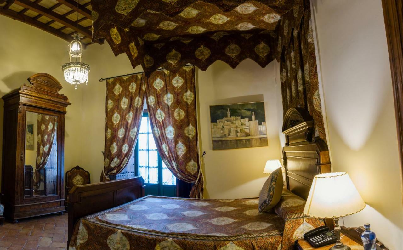 Granados Palacio Boutique Hotel Écija Zewnętrze zdjęcie